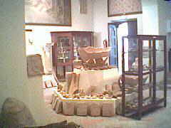 Die Exponate leider dichtgedr&auml;gt und schlecht beschriftet