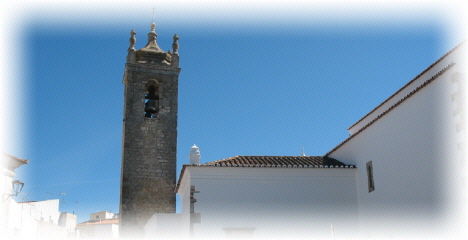 im Vorhof ds Museums