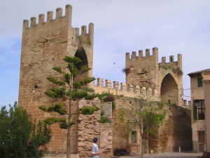 Porta de Sant Sabastiá
