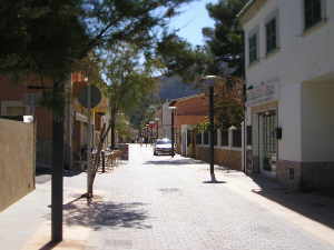 Hinunter zum Bootssteg