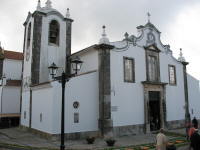 Igreja Matriz im Zentrum